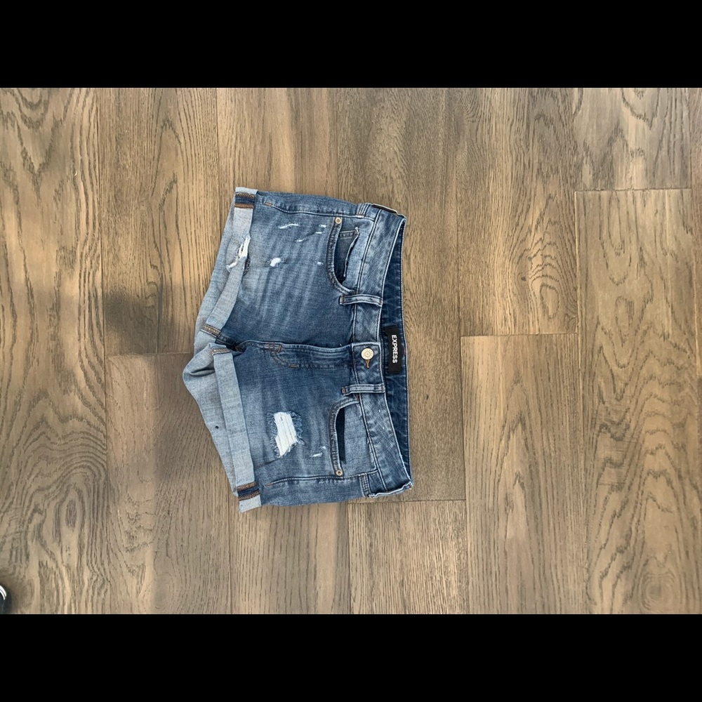 Women’s Express Jean shorts